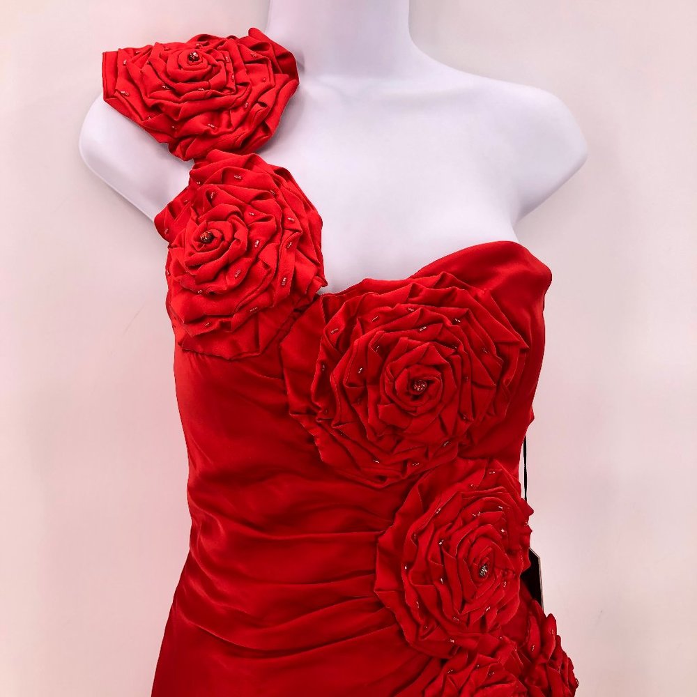 NWT Mac Duggal red satin long trained gown